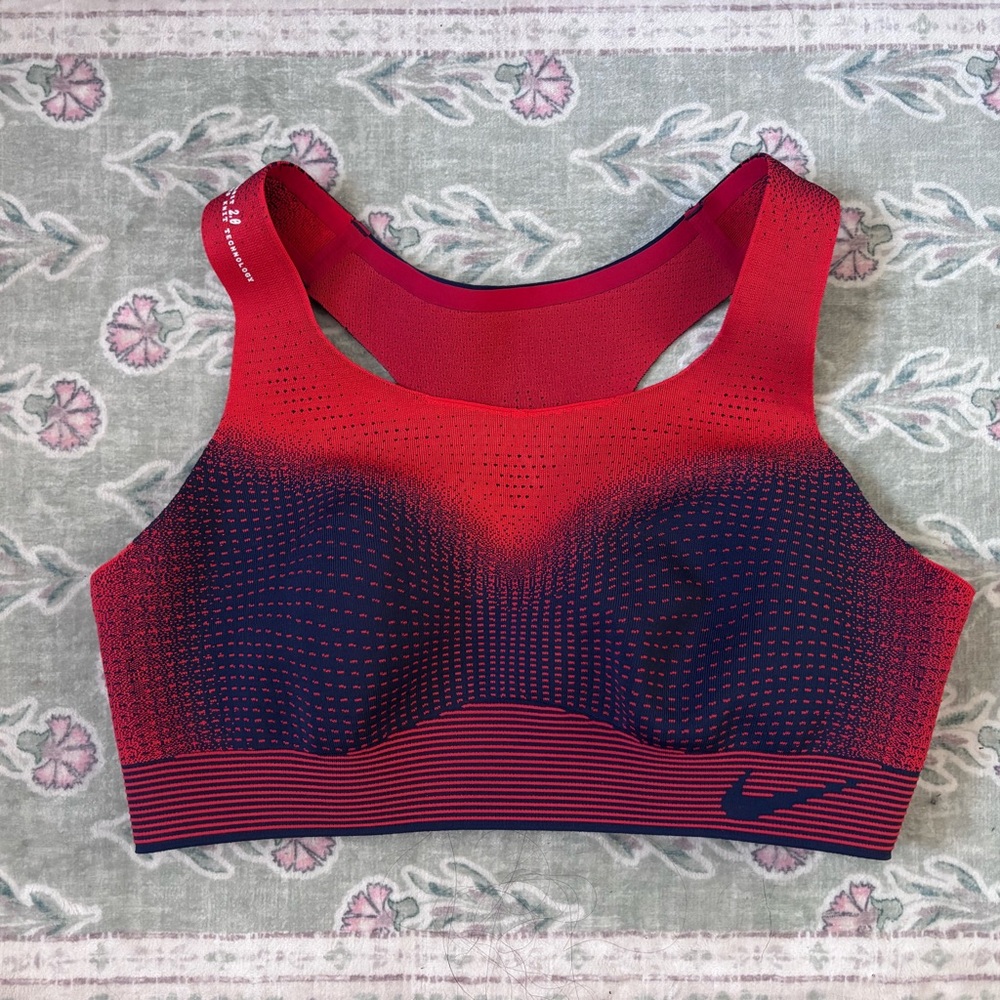 NWT Nike Women's Swoosh Flyknit 2.0 Red and Navy Blue Sports Bra